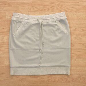 St John  Skirt, Size M